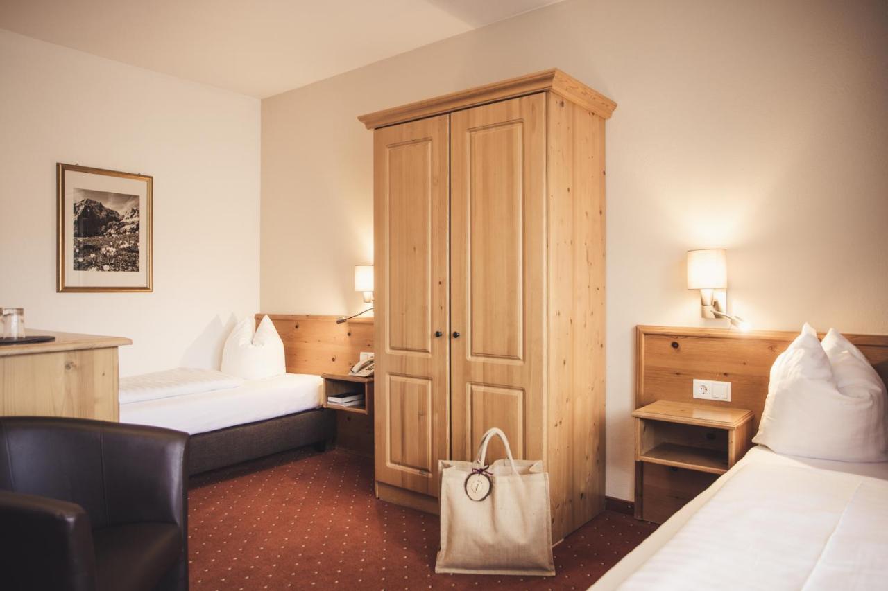 Hotel Johanna Umhausen Buitenkant foto