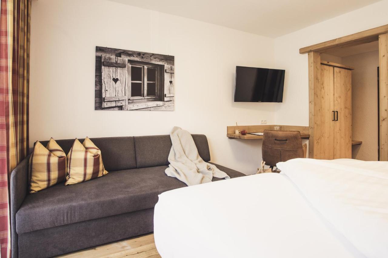 Hotel Johanna Umhausen Buitenkant foto