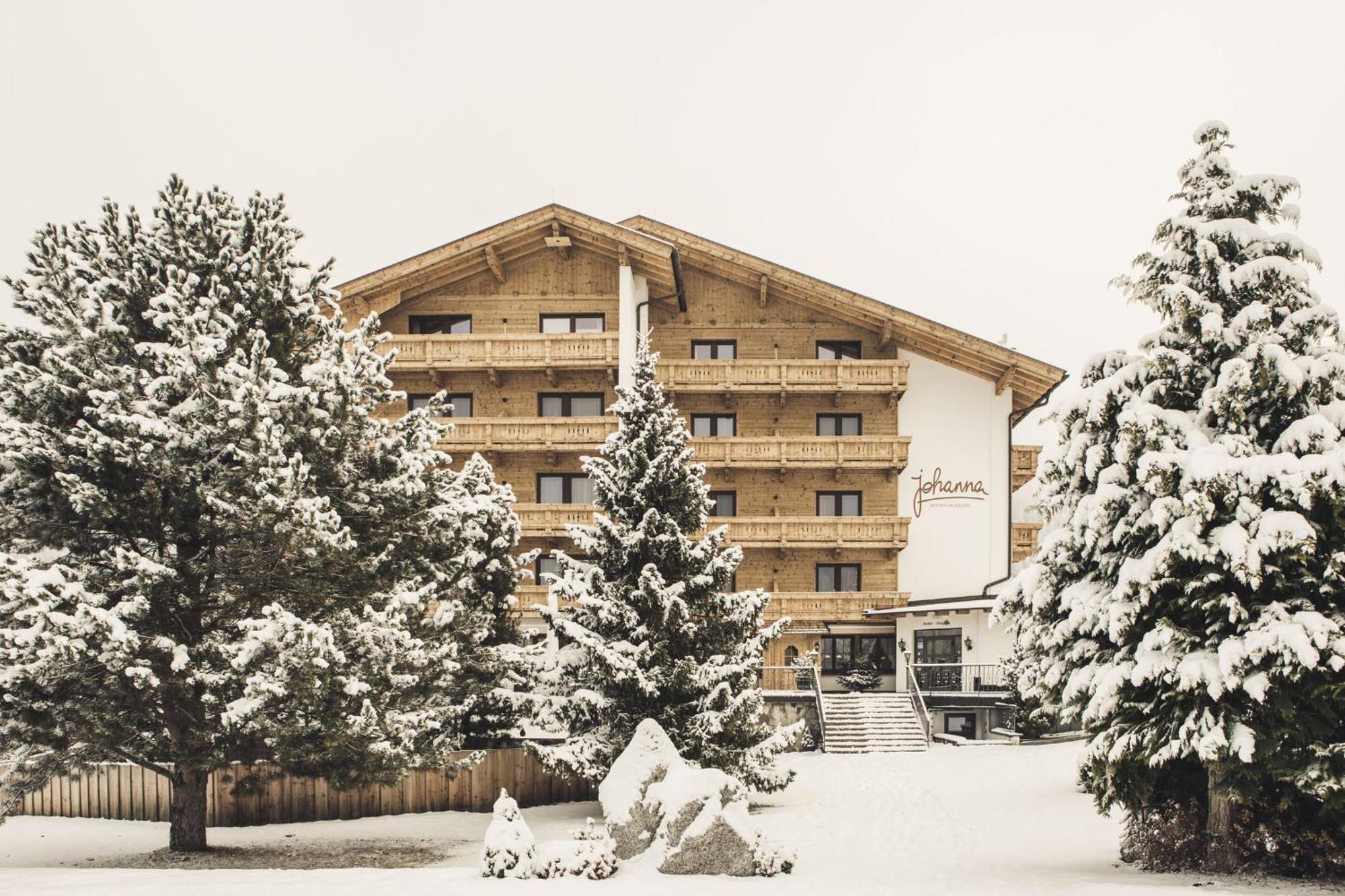 Hotel Johanna Umhausen Buitenkant foto